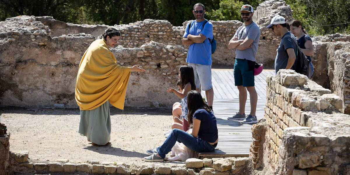 Vine a la vil·la! - MNAT Vine a la vil·la!