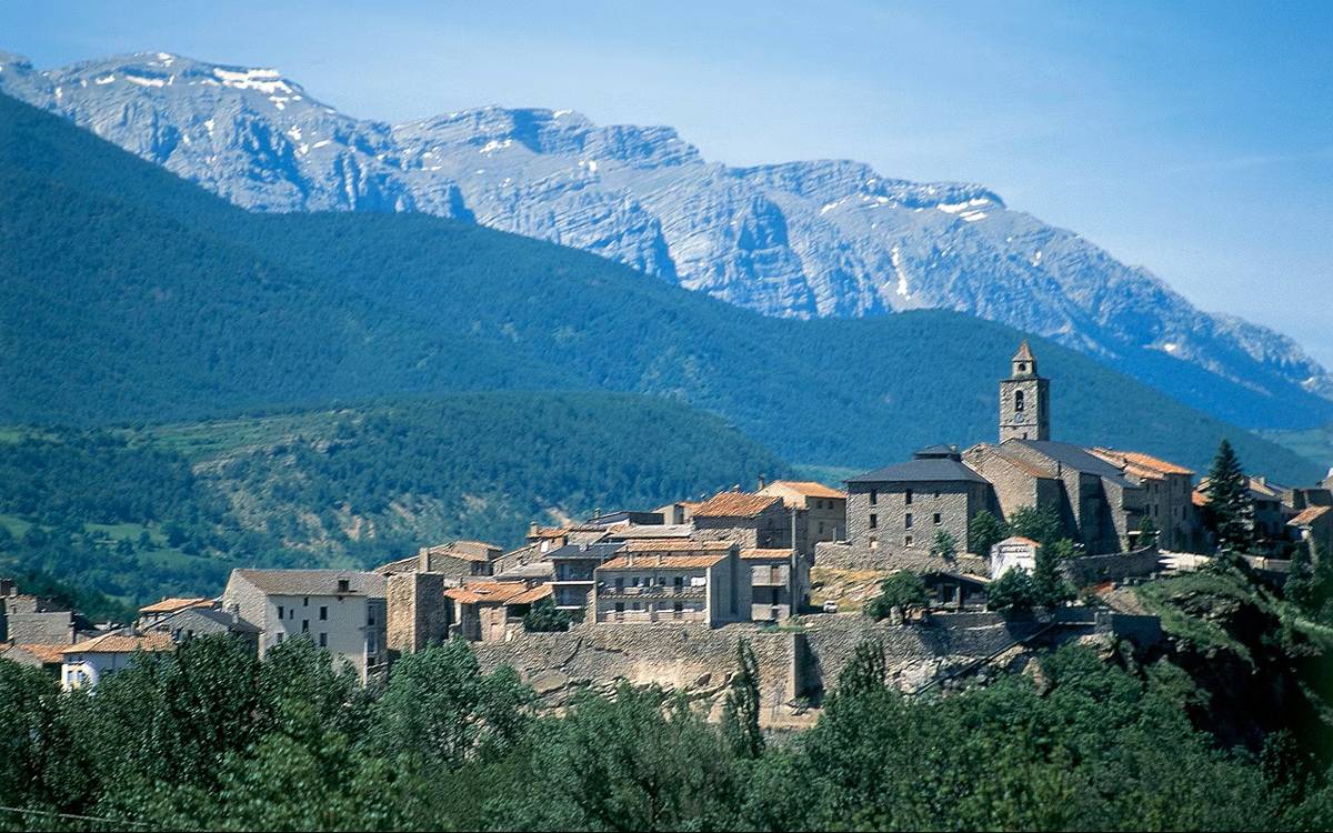 Bellver de Cerdanya, un poble amb encant entre muntanyes - Generalitat Bellver de Cerdanya, un poble amb encant entre muntanyes