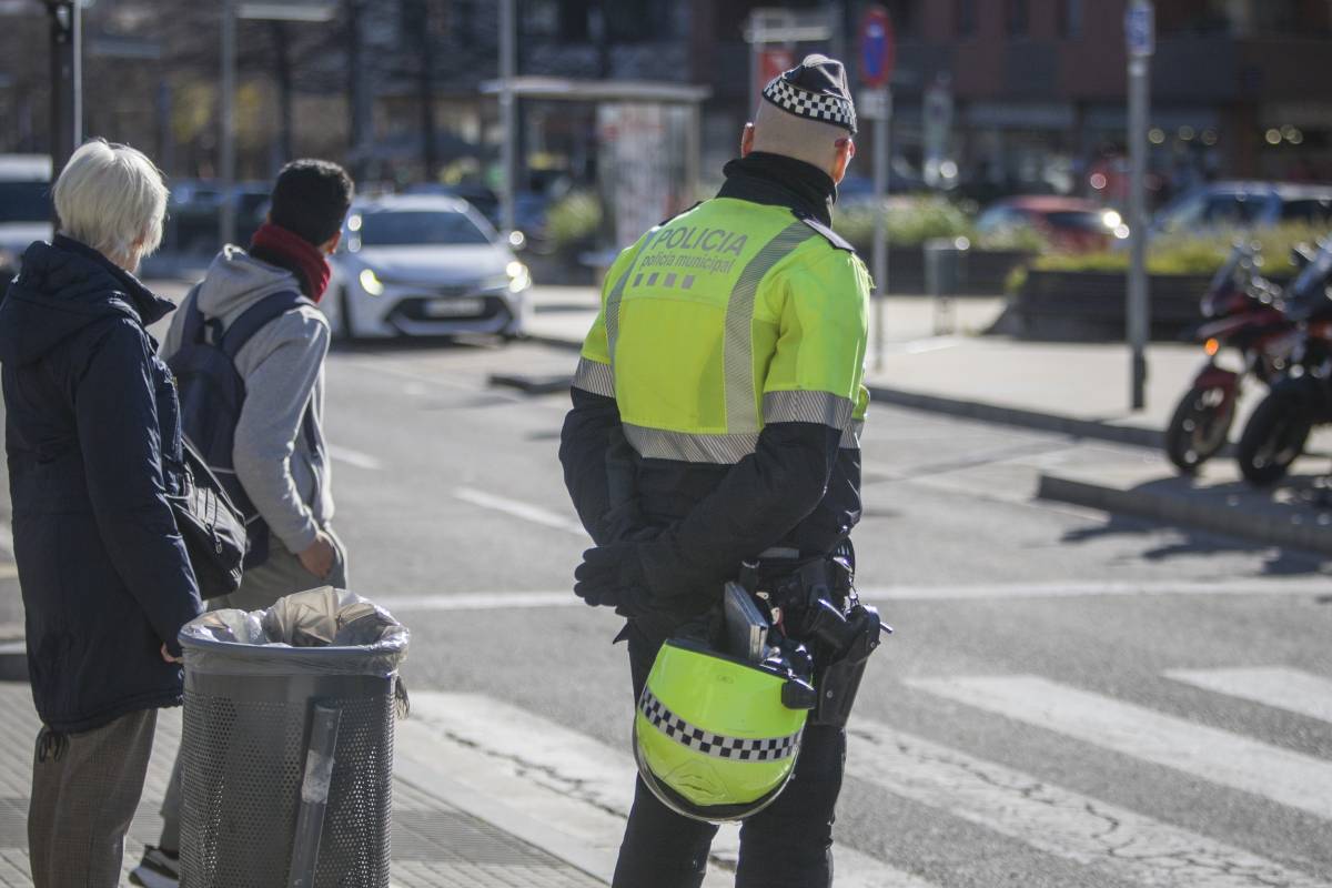 poli - Nebridi Aróztegui