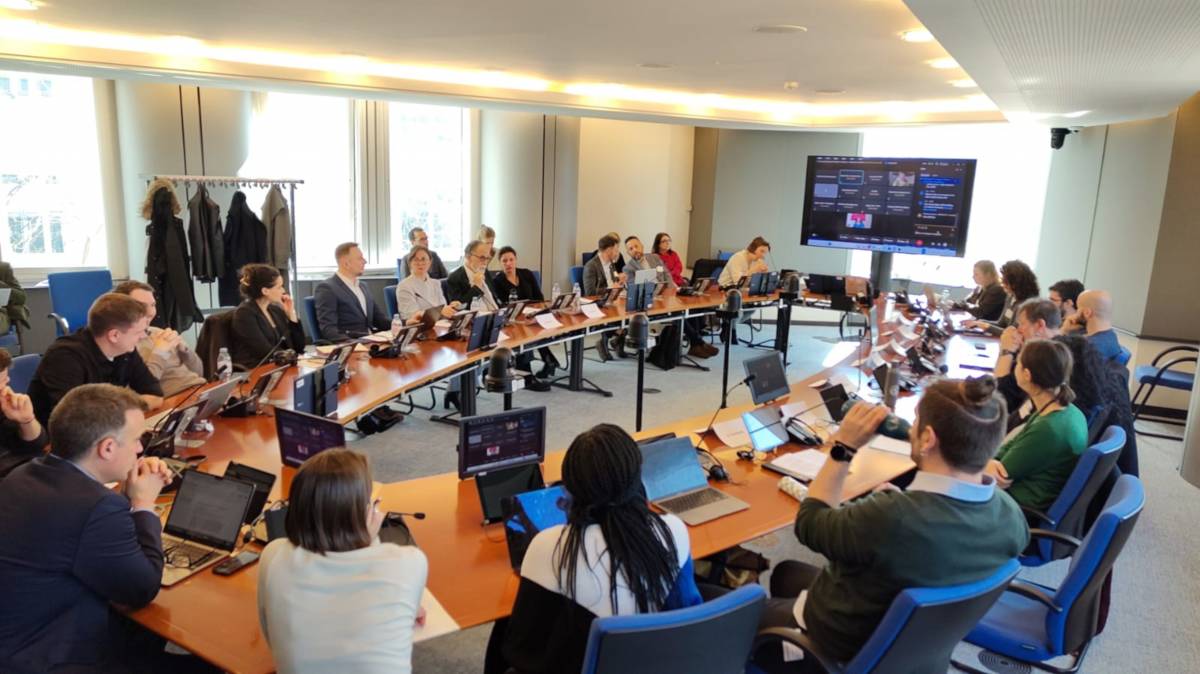 Òmnium trasllada al Parlament Europeu «l'emergència democràtica» de l'Estat pel Catalangate