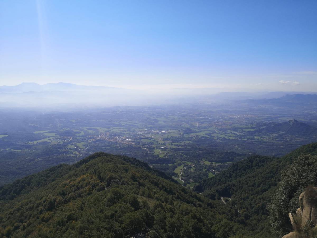Les vistes des del Santuari de Bellmunt - Arnau Urgell Les vistes des del Santuari de Bellmunt