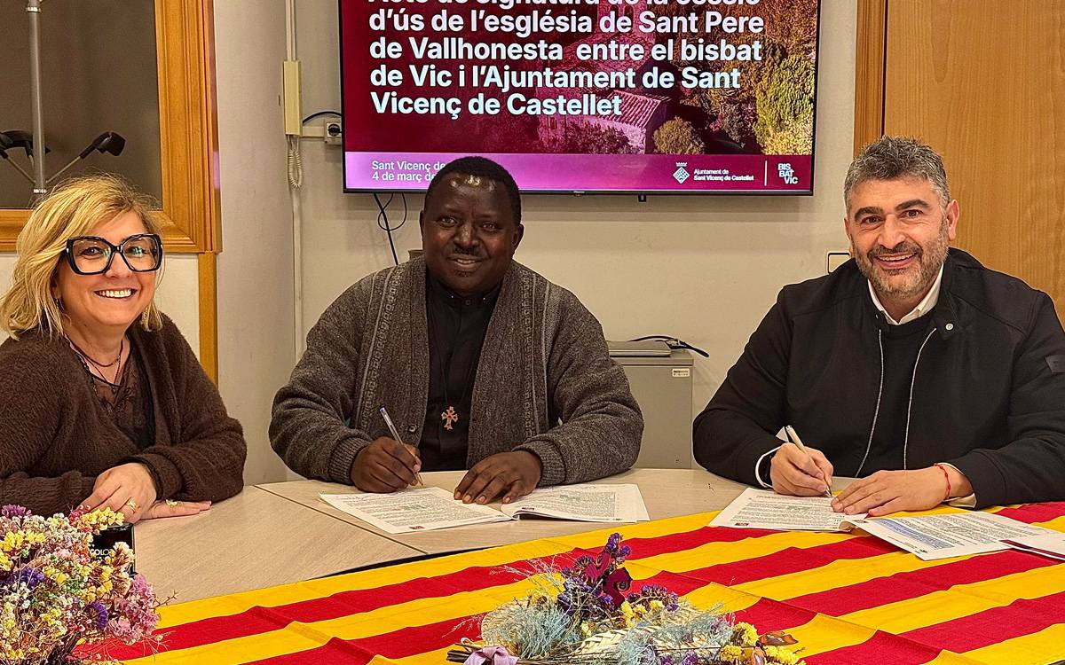 Ajuntament de Sant Vicenç de Castellet signa amb el Bisbat de Vic la cessió de Vallhonesta