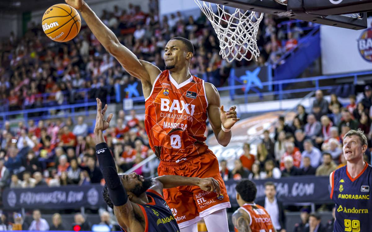 Kaodirichi Akobundu-Ehiogu pot sortir de Dubai i ja és al continent europeu