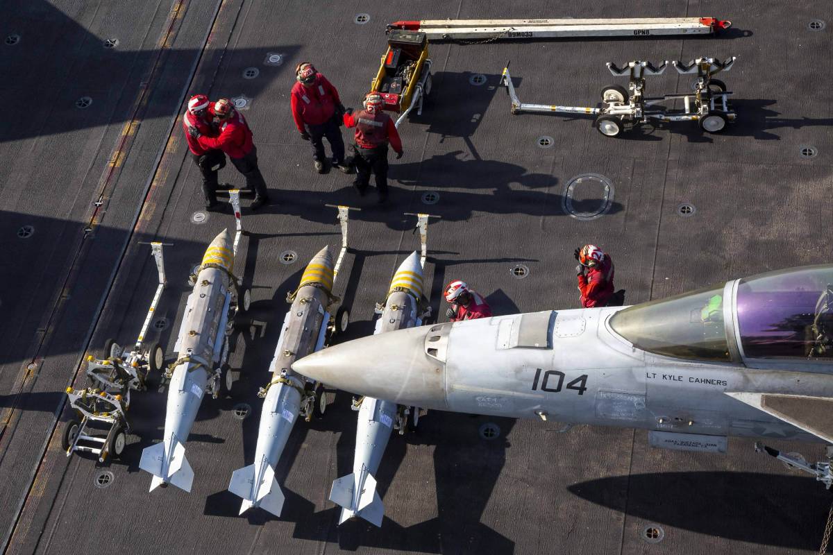 Trump valora la guerra a l'Iran amb un «15 sobre 10» tot i el xoc amb Europa i la crisi de les repatriacions