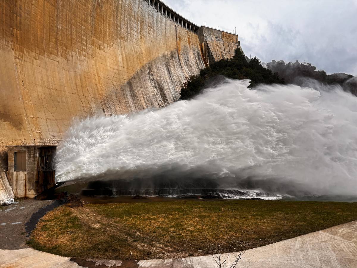 L'ACA continua alliberant aigua d'embassaments com la Baells - Cedida per l'ACA
