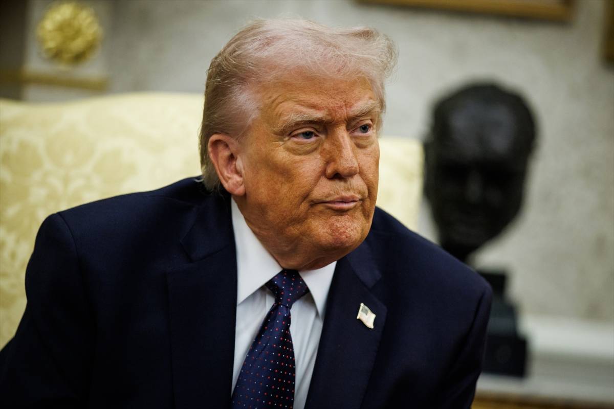 Una dona acusa Trump davant l'FBI d'agredir-la sexualment quan era menor