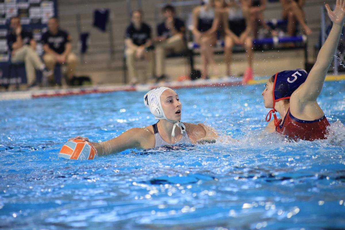 Solvent victòria de l'Astralpool CN Sabadell en l'estrena a la Copa de la Reina