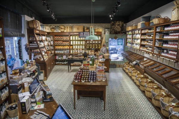 Casa Gispert, botiga centenària:  