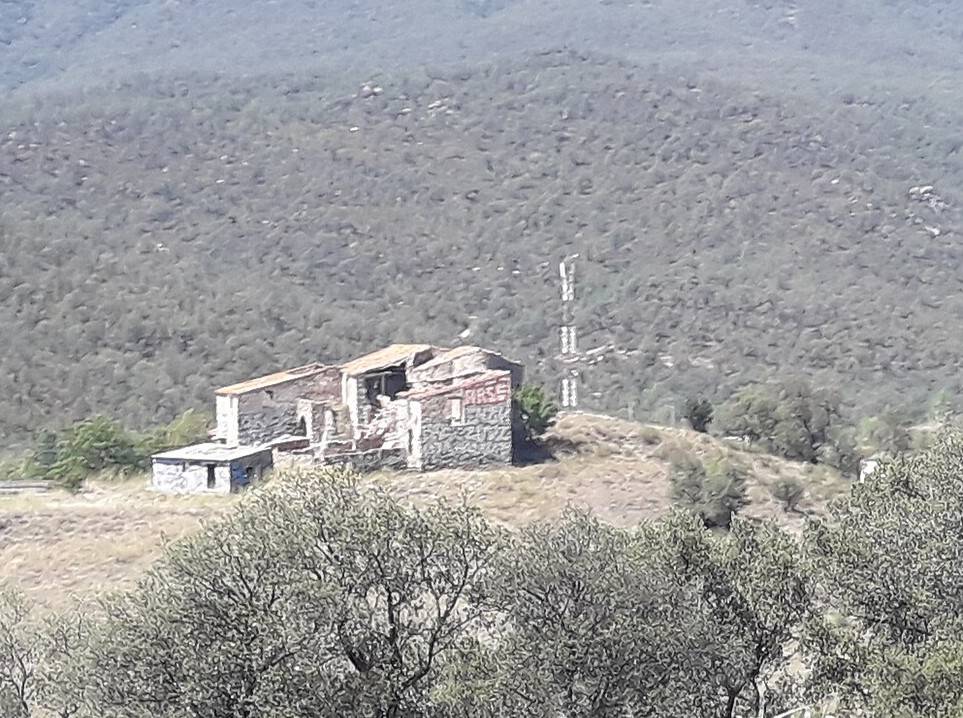 S'enfonsa una part del mas de la família de Joan Laporta a l'Empordà després d'anys de manca de manteniment
