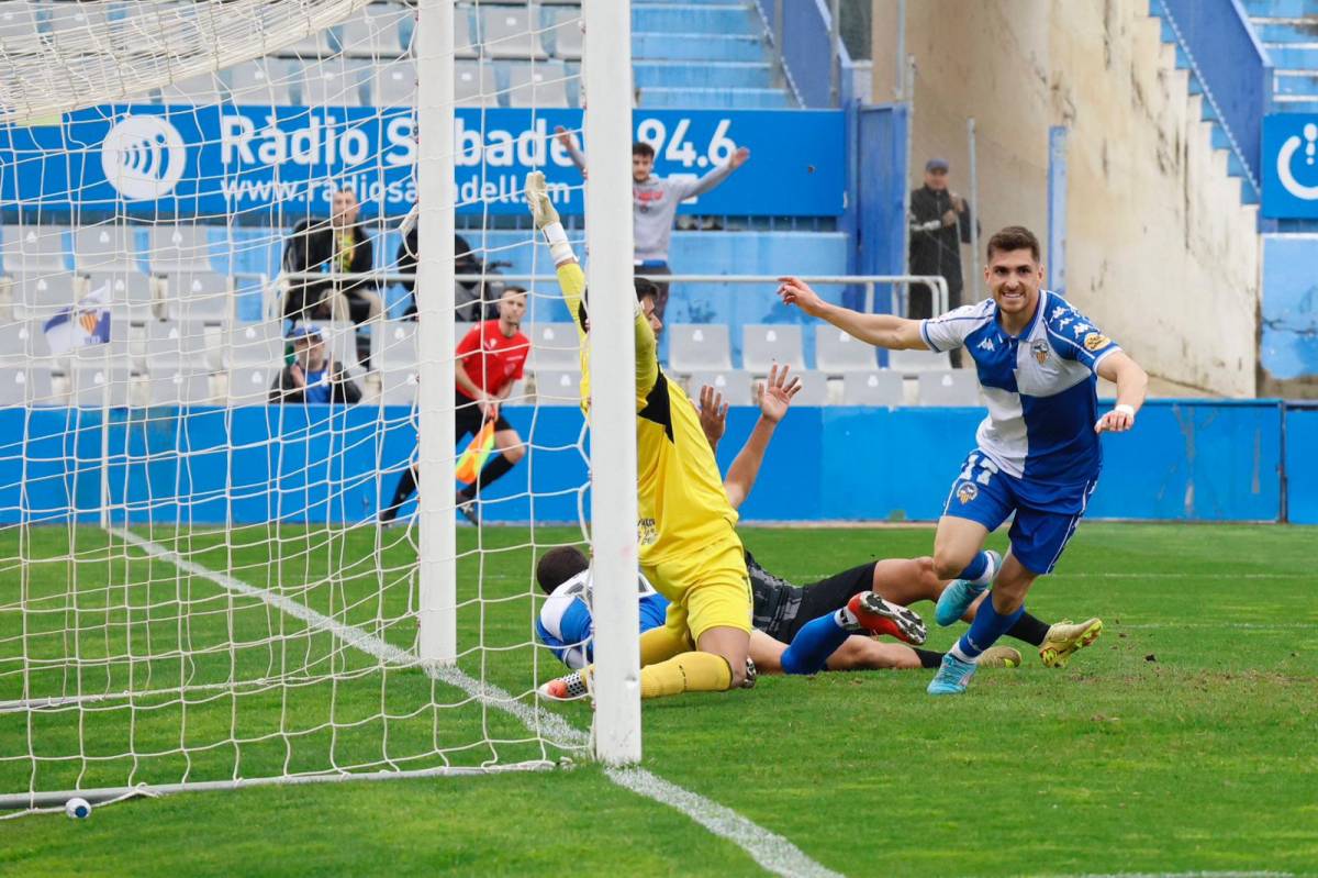Remuntada de líder del CE Sabadell a la Nova Creu Alta