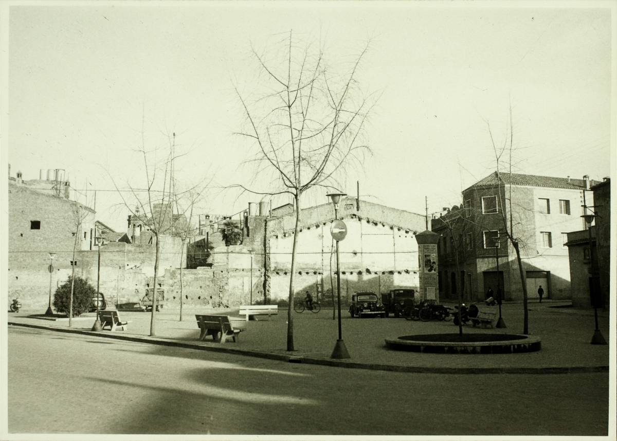 De la placeta Sant Jaume a la plaça de Sant Jaume