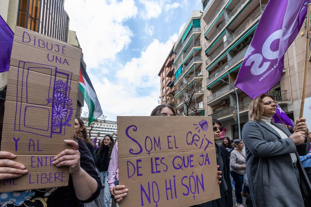 Manifestació 8M a Sabadell
