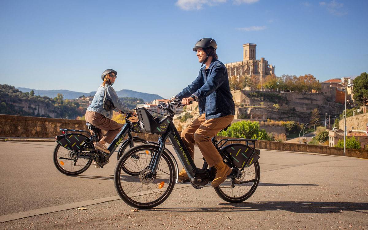 Manresa activa el lloguer de curta durada del servei de bicicletes elèctriques Baik