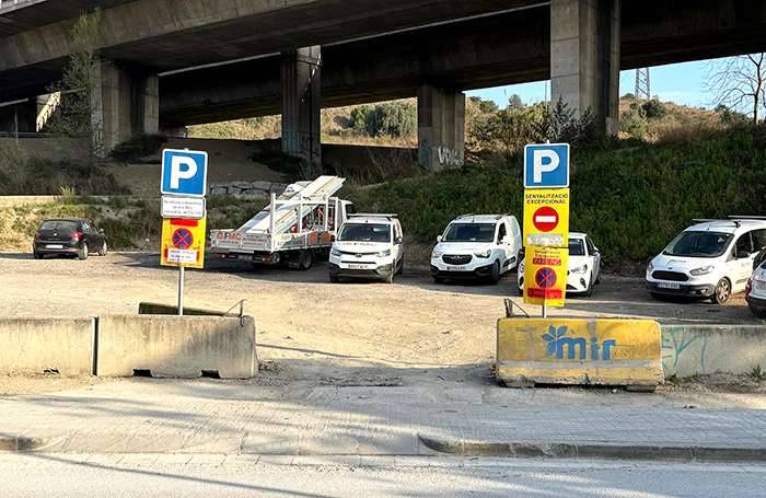 Arreglen un aparcament 