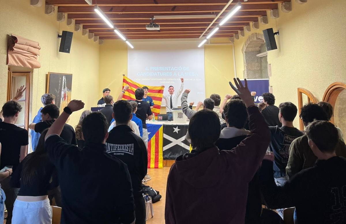 L'independentisme juvenil s'aplega a Sant Celoni en la primera assemblea de l’AJC