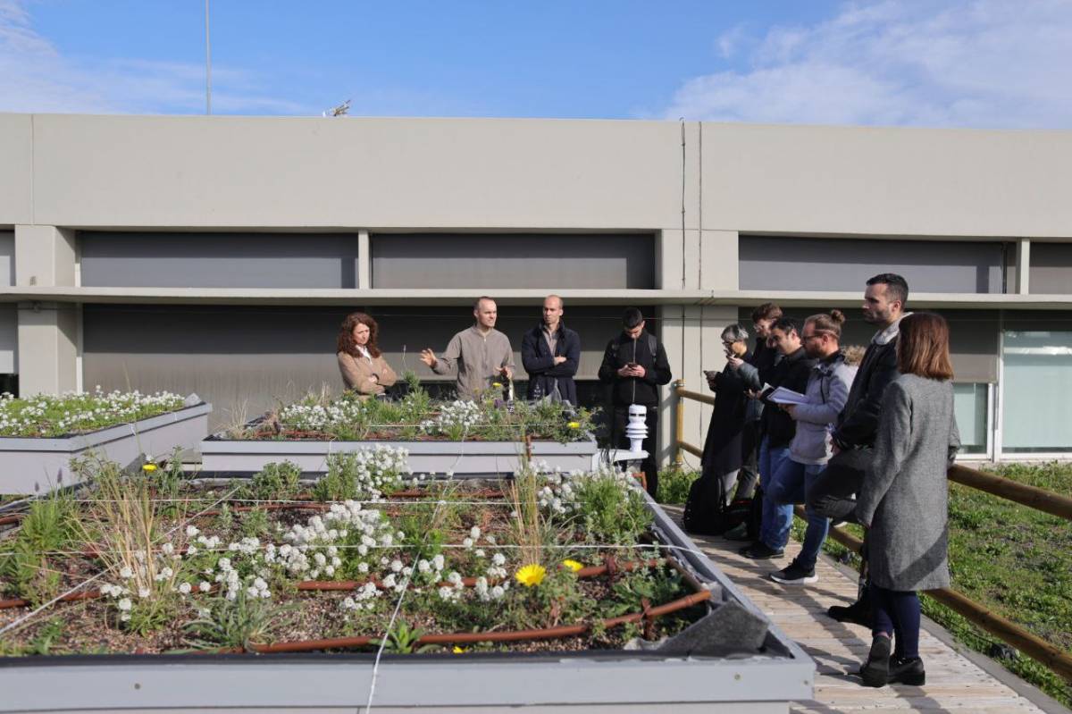 Presentació del laboratori experimental de cobertes verdes - Hugo Fernández