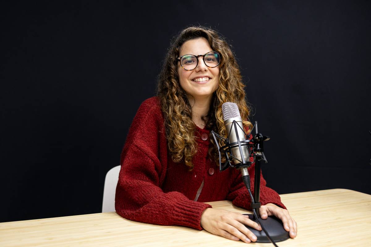 «La literatura ens pot ajudar molt en aquest món tan saturat»