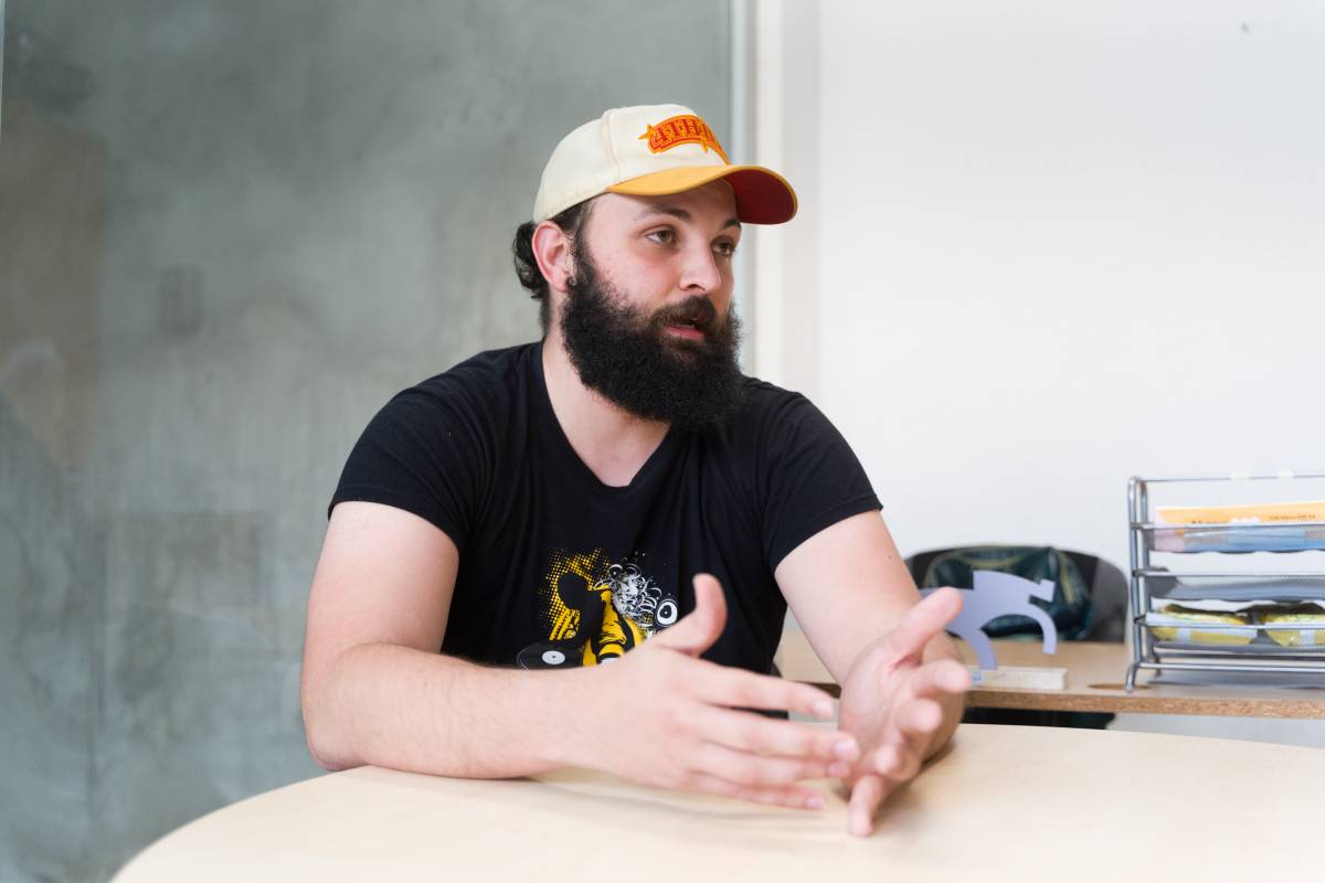 L`entrenador durant l`entrevista amb el D.S