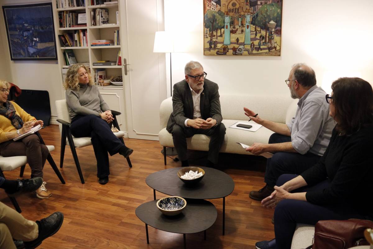 Òmnium demana a la Paeria de Lleida més esforços per garantir els drets lingüístics dels catalanoparlants