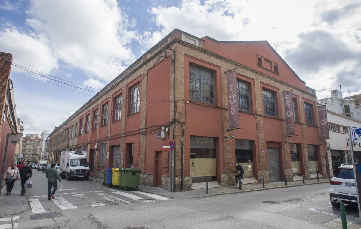 Terrassa protegeix la nau històrica de l’antiga fàbrica Pefasa