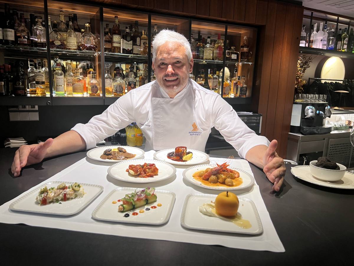 Fricandó i suquet de rap: el menú de Nandu Jubany per al vol directe entre Barcelona i Singapur