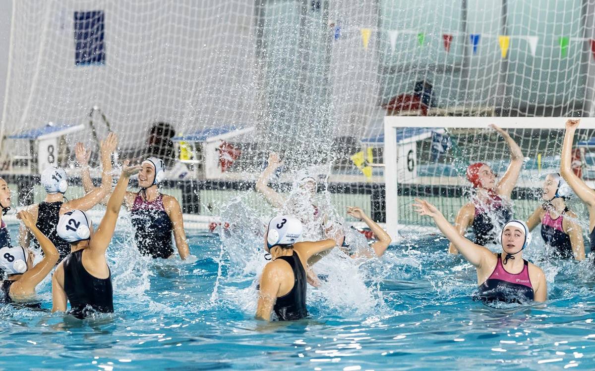 El CN Manresa Fibracat s'imposa al combinat gironí i fa un pas més cap al tercer lloc