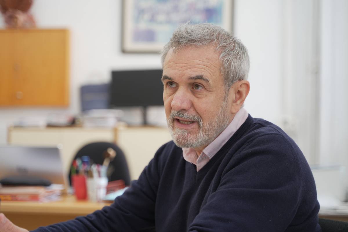 El director de l`institut Pau Vila, Josep Lluís Navarro