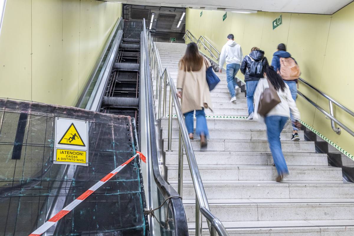 Reparen les escales mecàniques de l'estació de Rodalies del Nord després de gairebé un any fora de servei