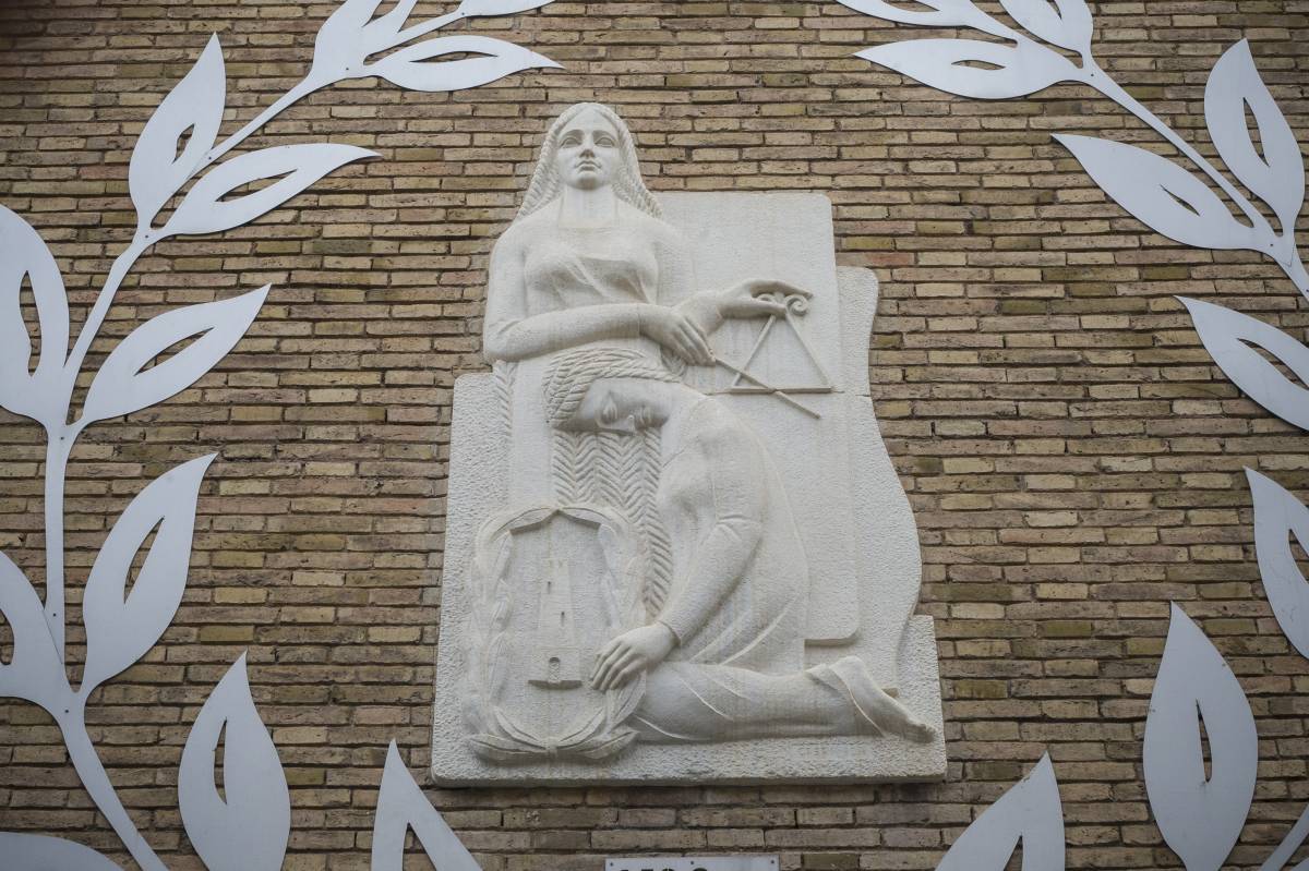 Dones de llegenda a les façanes de Terrassa
