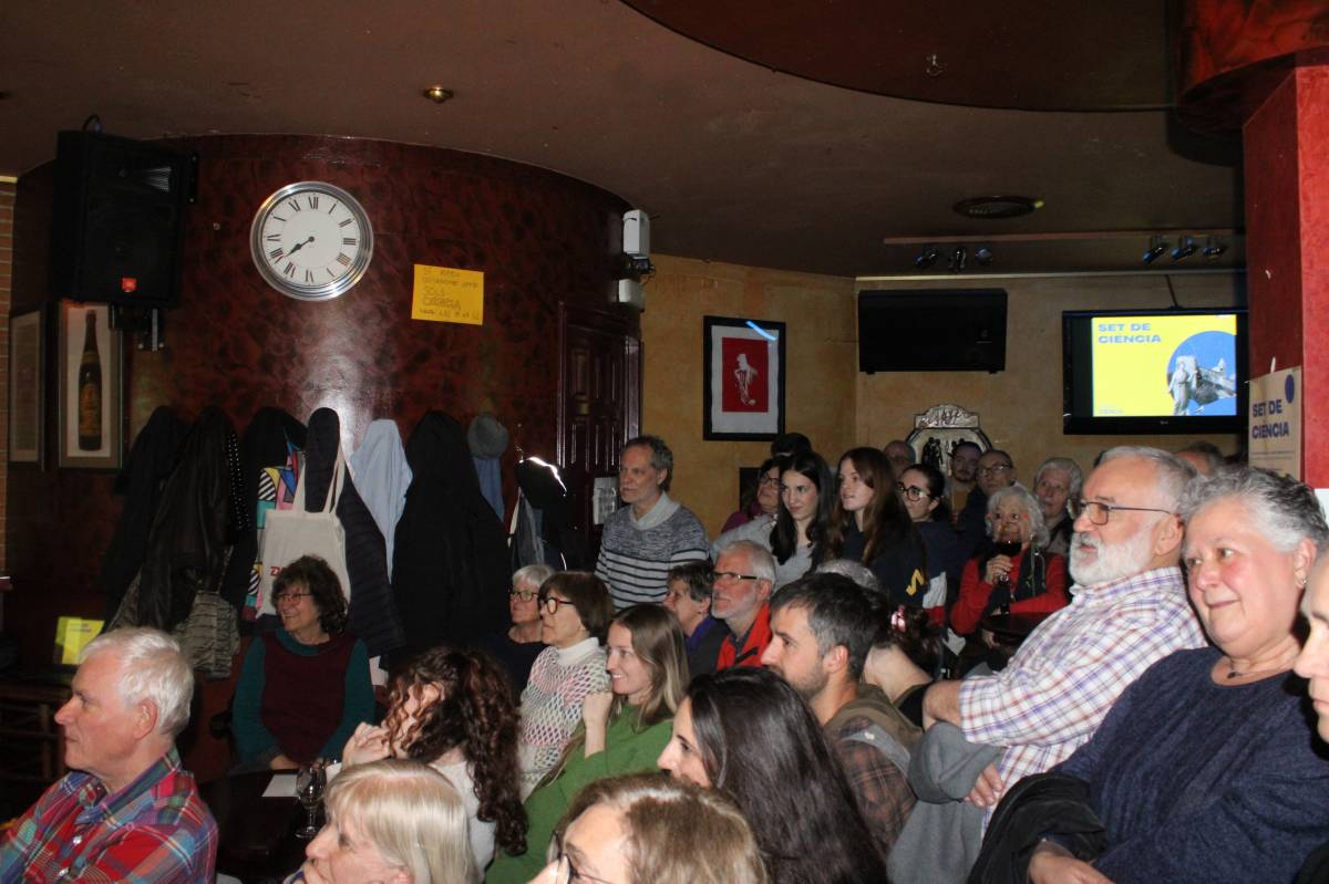 Públic assistent a la vetllada  - Ramon Estany 