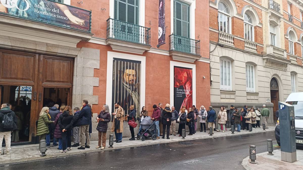 Cues al carrer San Mateo, de Madrid, per veure l'exposició de la Fundació Antoni de Montpalau - CEDIDA