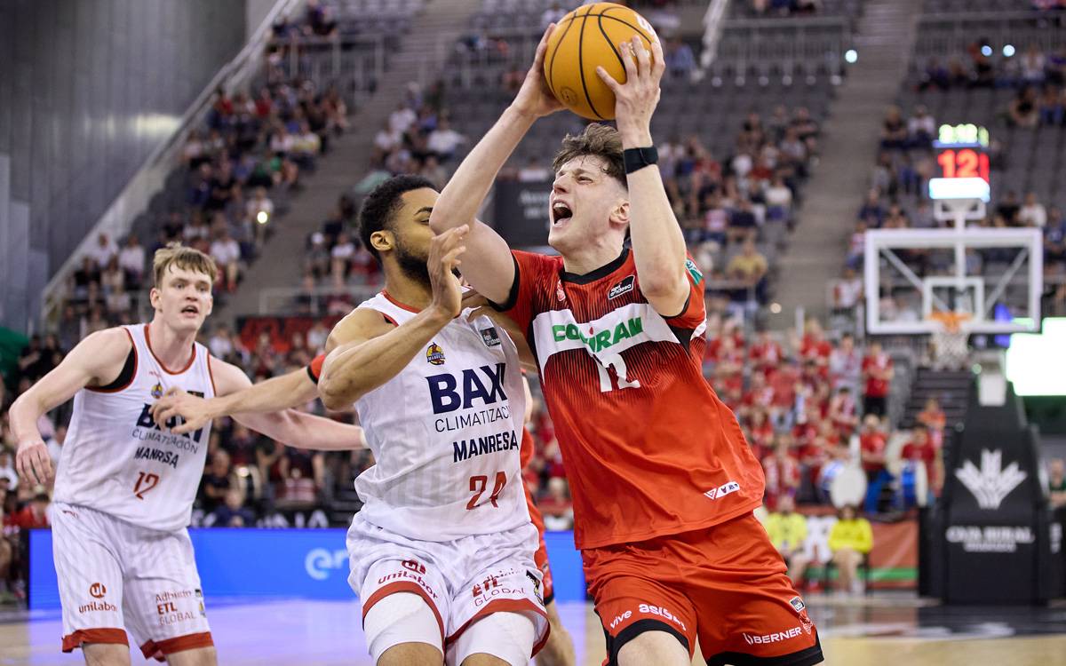 El Baxi Manresa comença a Granada el tram final de temporada