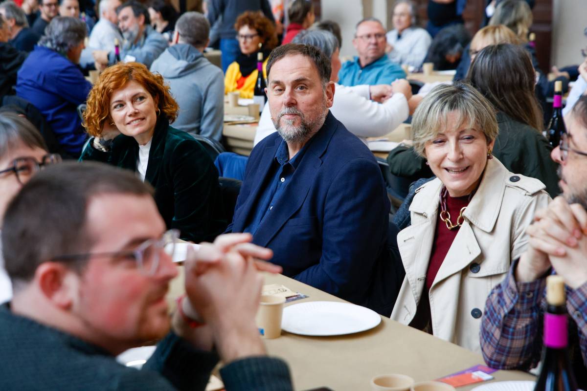 Junqueras avisa Illa en el tram final dels pressupostos: «No ens ha rendit la presó i no ho farà cap pressió»