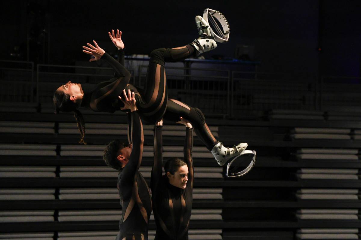 L’espectacle BAUNSBAK, de la coreògrafa Elvi Balboa - VÍCTOR CASTILLO L’espectacle BAUNSBAK, de la coreògrafa Elvi Balboa