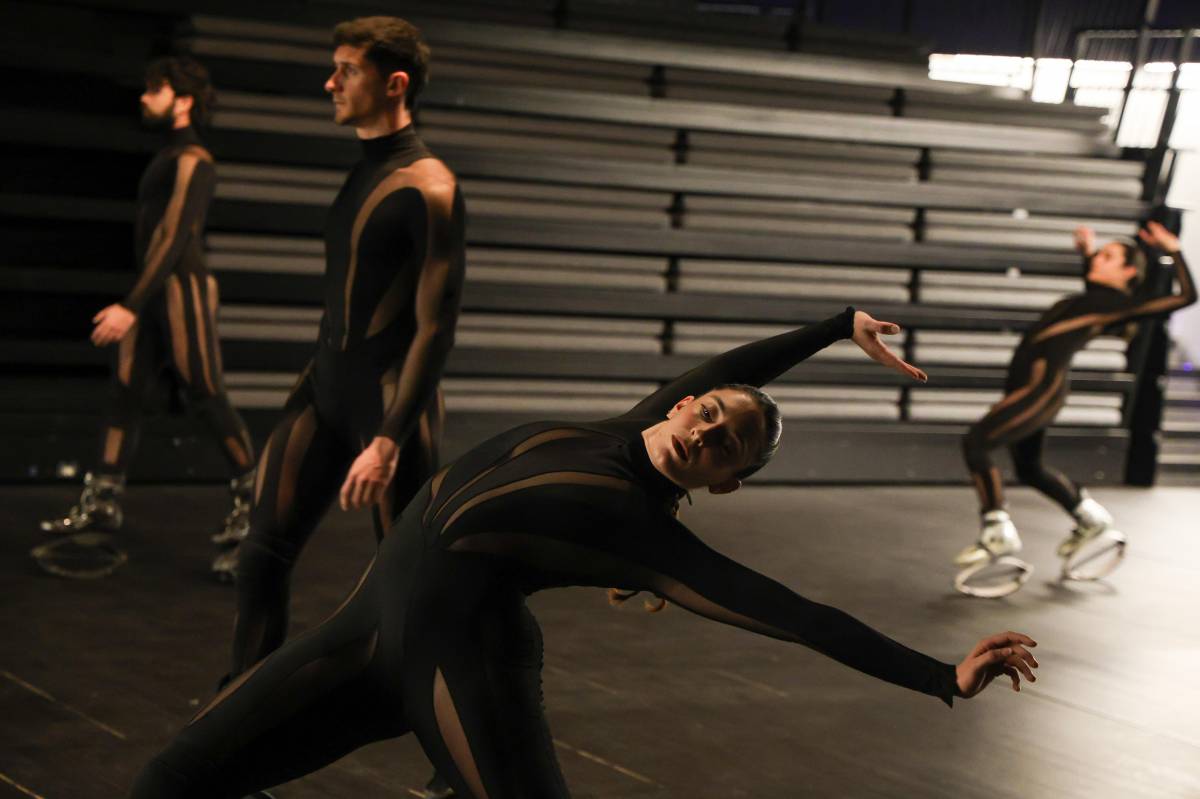 L’espectacle BAUNSBAK, de la coreògrafa Elvi Balboa - VÍCTOR CASTILLO L’espectacle BAUNSBAK, de la coreògrafa Elvi Balboa