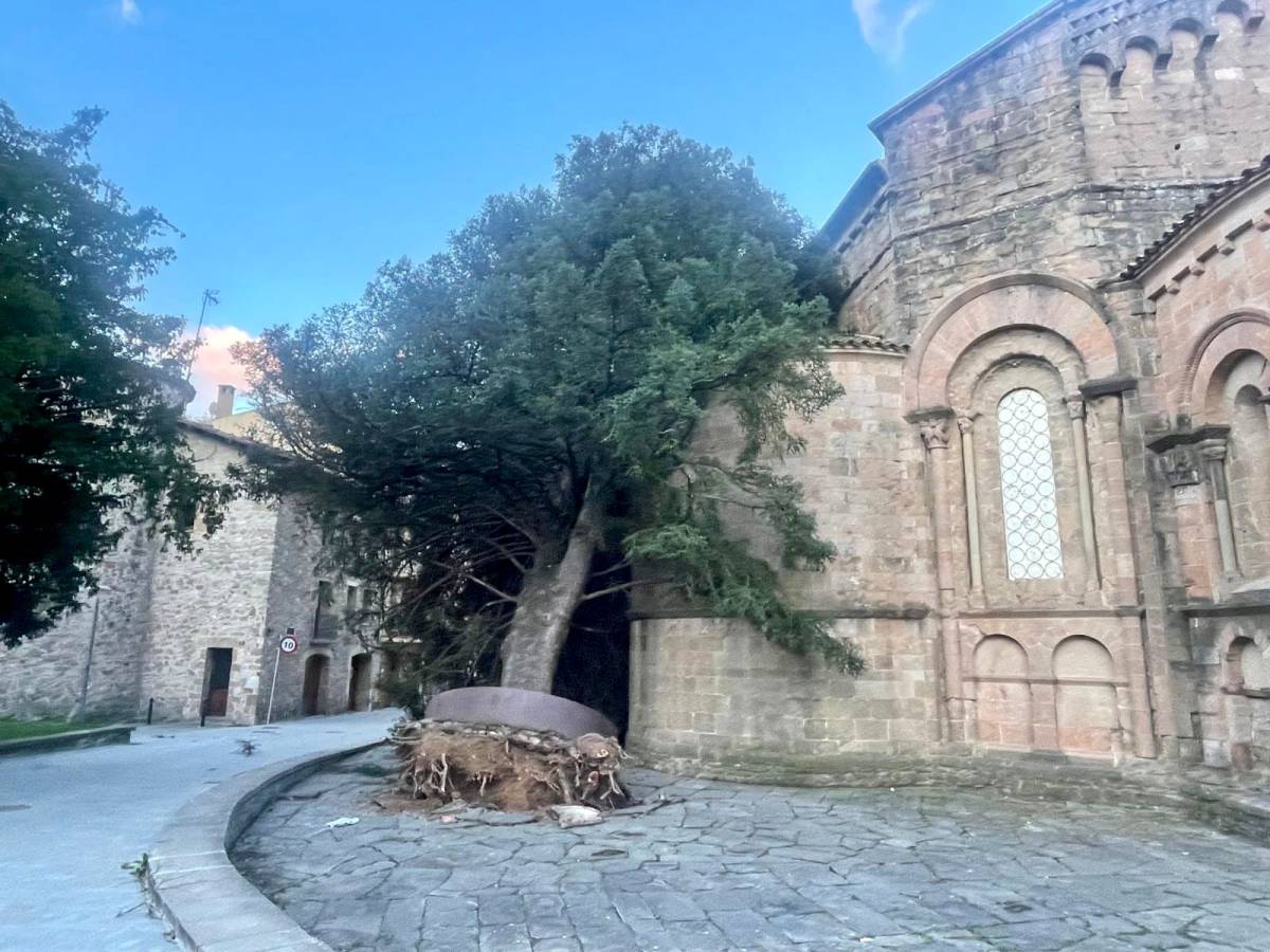 La ventada supera els 170 km/h al nord de l'Alt Empordà