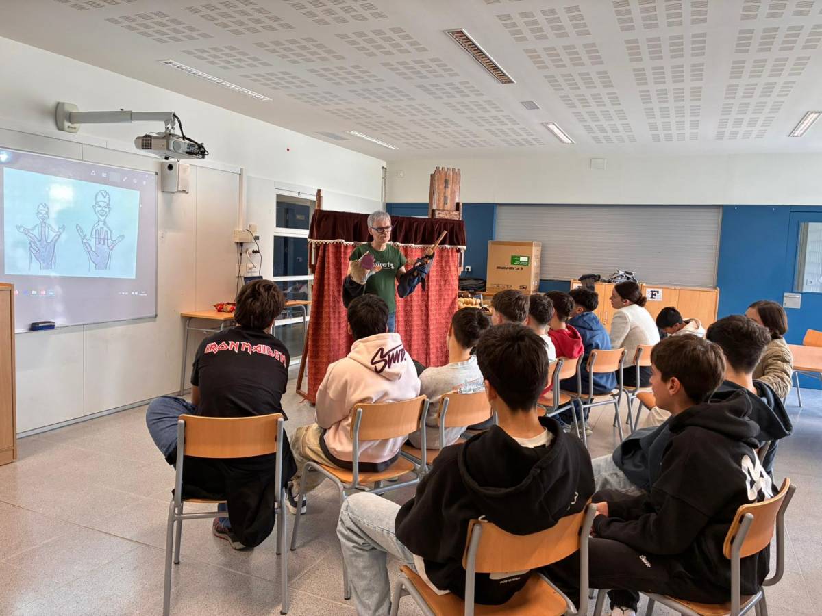 Activitats en el marc de la Diada Mundial Titellaire a Palau-solità i Plegamans