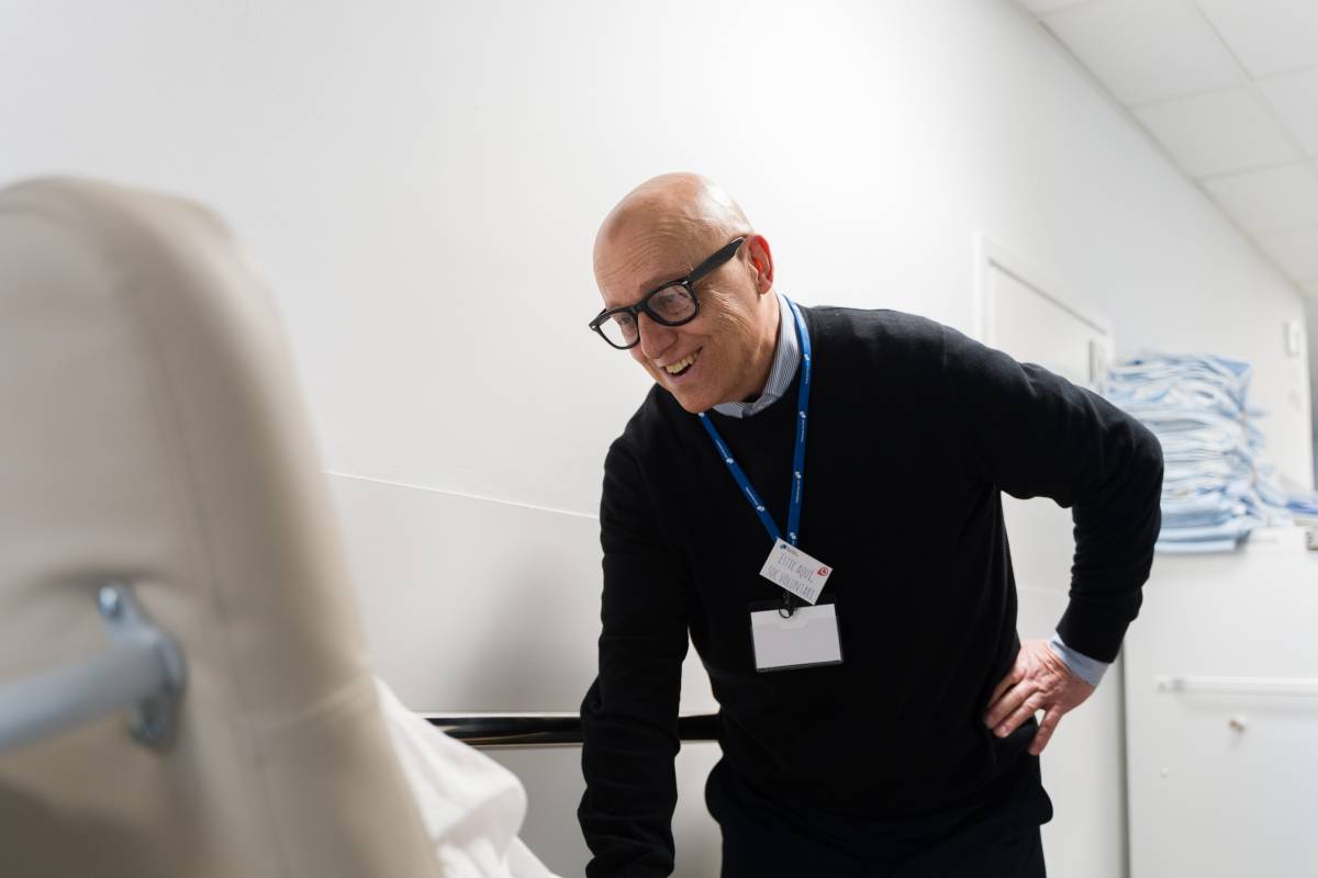 A l'hospital també hi ha herois sense bata: "He conegut persones que no volien agafar l'alta per no estar sols a casa"