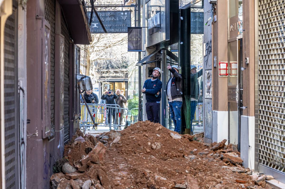 La Crida denuncia l'estat "ruïnós" del patrimoni després del despreniment al Centre de Sabadell