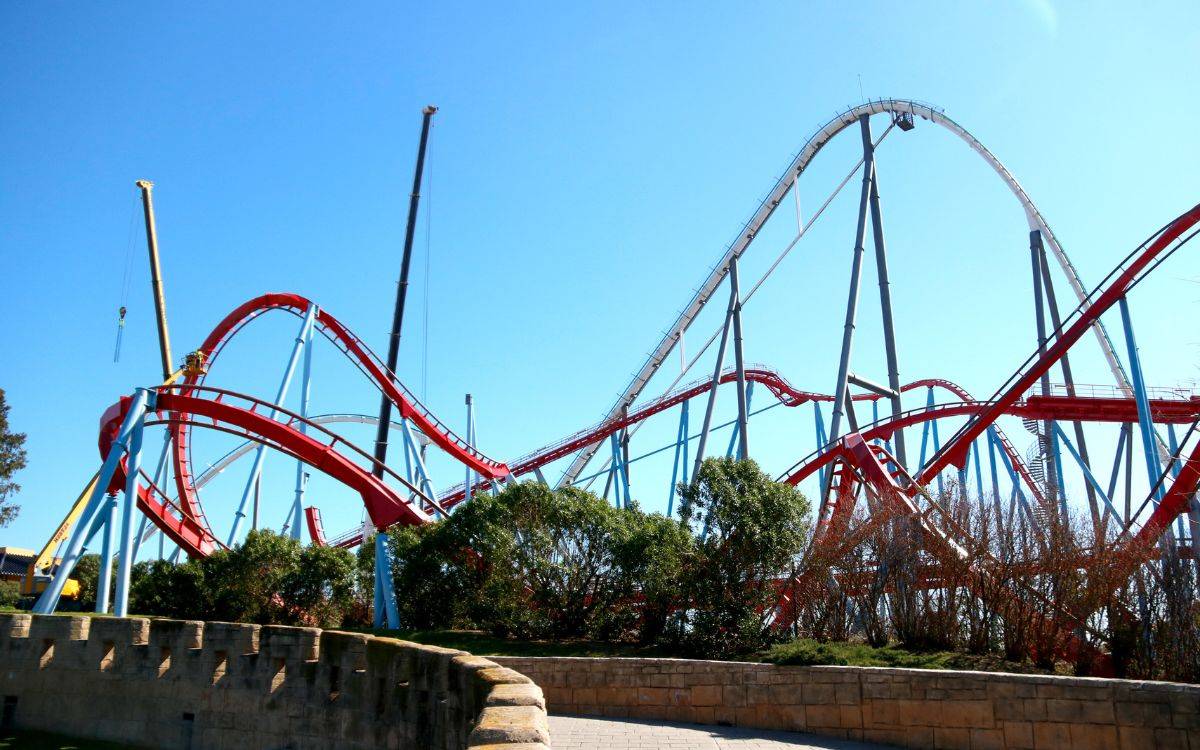 PortAventura World anuncia que el Dragon Khan reobrirà per Setmana Santa