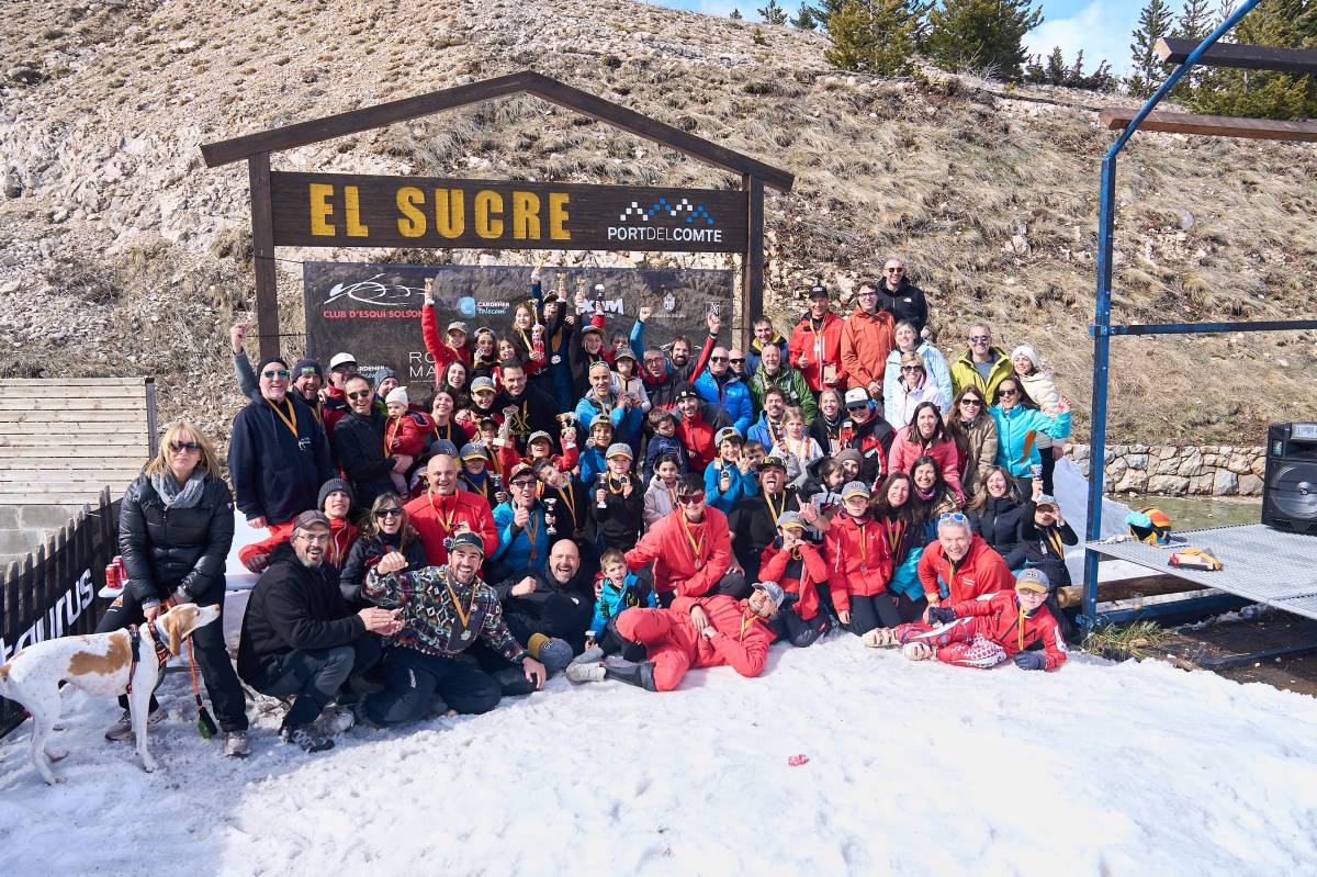 Foto de grup dels socis  - CES