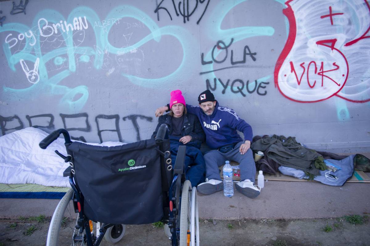 Gent sense llar sensellarisme viuen al Parc del Nord de Terrassa  - Alberto Tallón