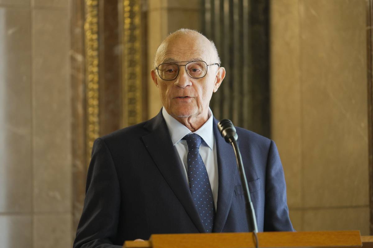 Josep Oliu, al Gremi de Fabricants: “Rebre el Floc de Llana ens diu que seguim vius i ben vius”