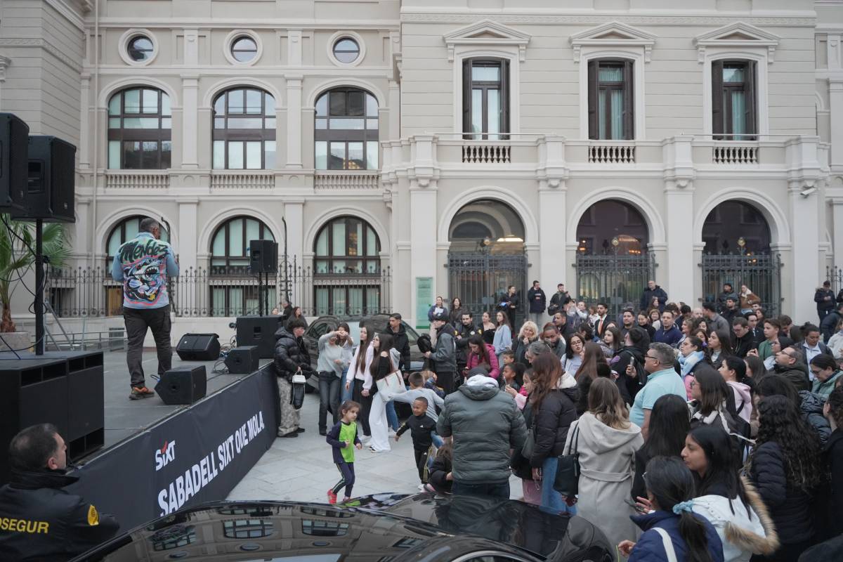 Henry Méndez a la plaça del Doctor Robert - DAVID CHAO