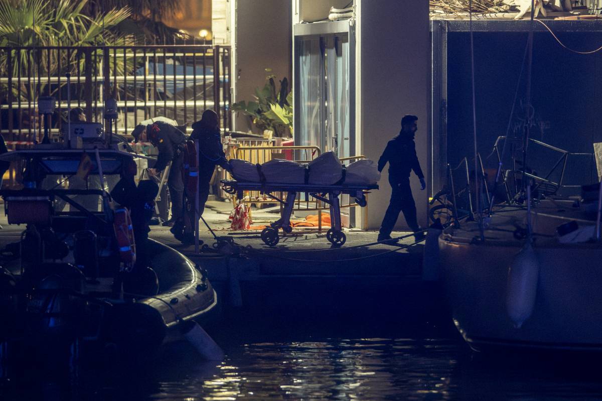 Què sabem de l'aparició d'un jove de Chicago mort al port de Barcelona?