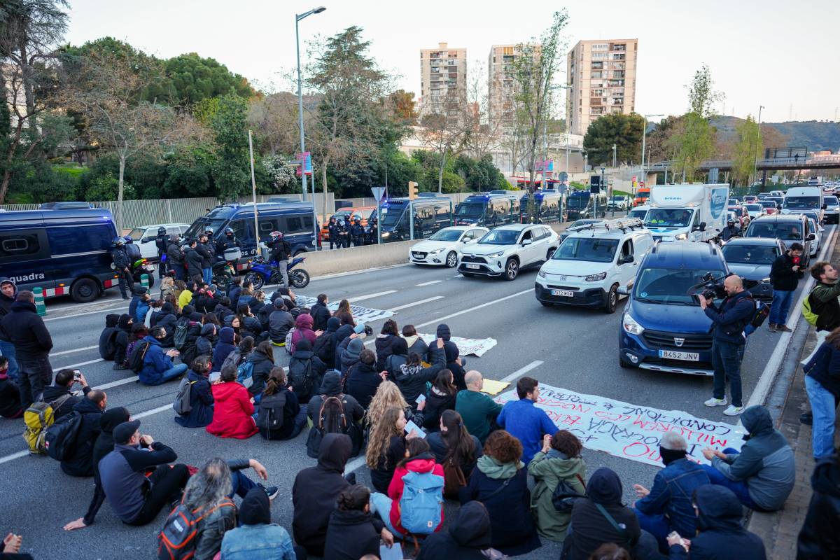 La vaga general de mestres i professors a Barcelona, en imatges