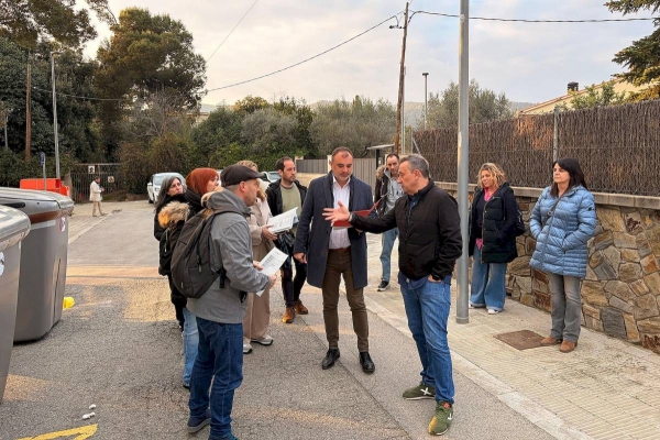 L'Ajuntament pacta noves millores de la línia 13 a Can Gonteres i recupera la parada d'Iniciativa