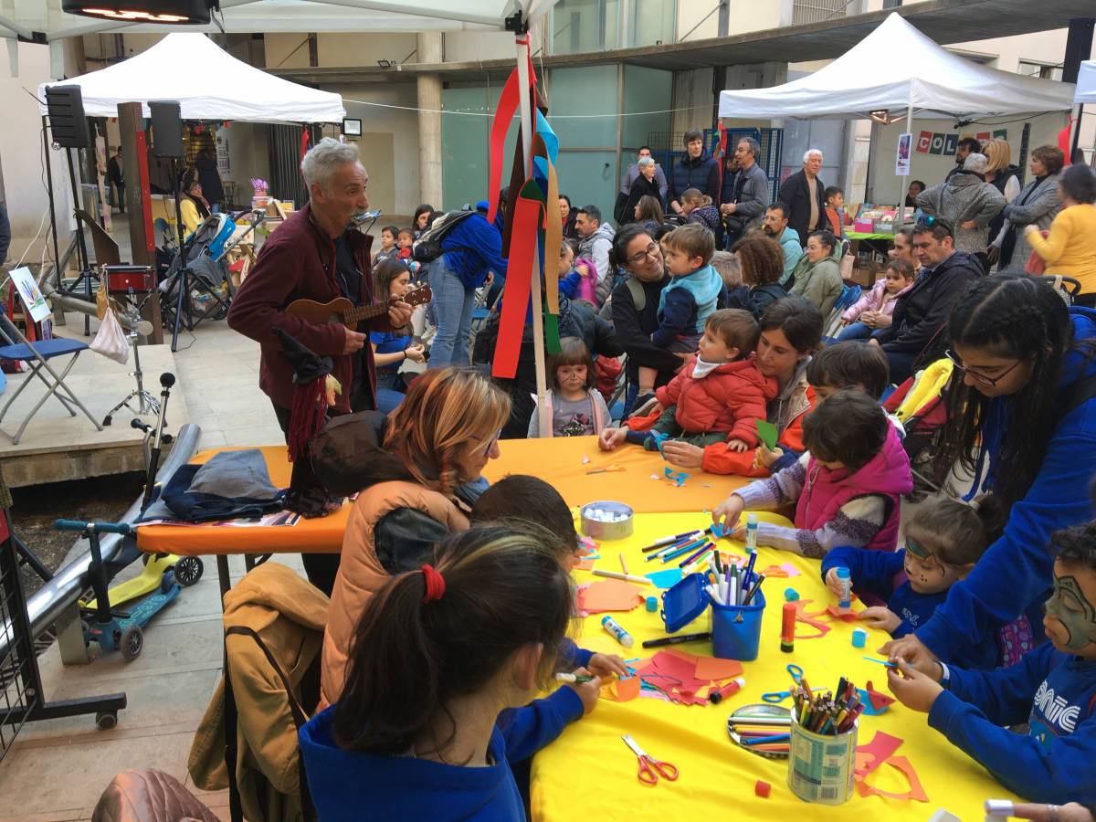Ens enfilem a una festa de contes a Terrassa?