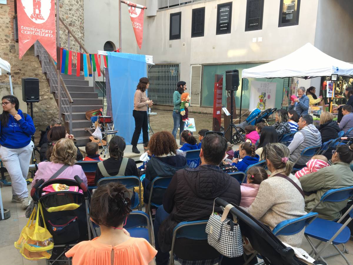 La festa ha estat organitzada per l`associació Vet Aquí Que - La festa ha estat organitzada per l`associació Vet Aquí Que