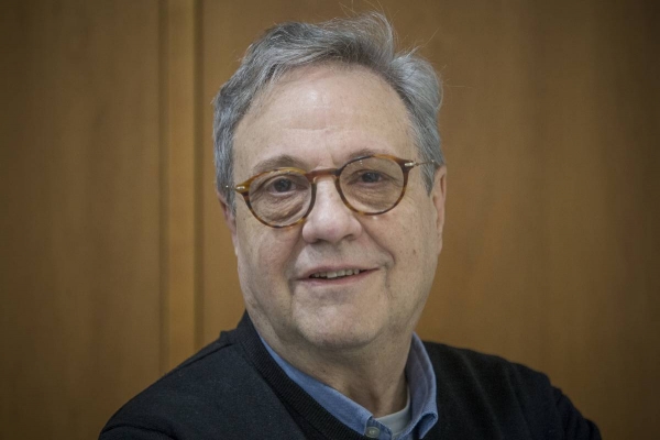 “Amb els llibres fas el que vols i amb la vida fas el que pots”